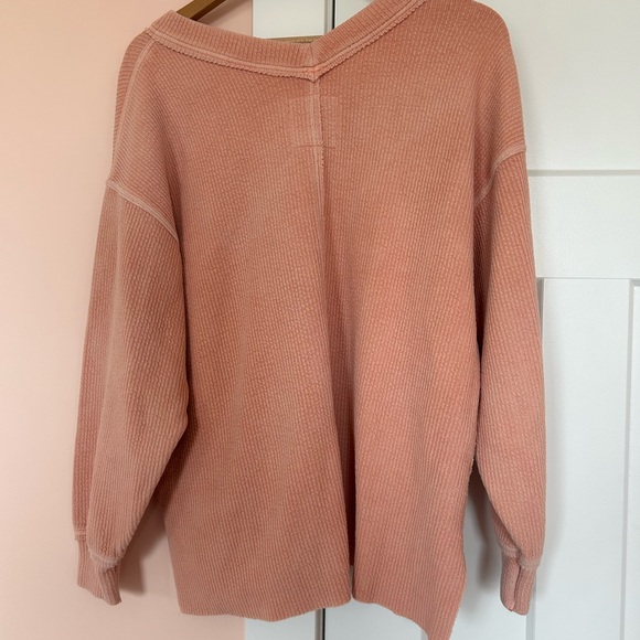 Aerie Wonder Textured V-Neck Sweatshirt Peach size XS- oversized - Picture 7 of 8